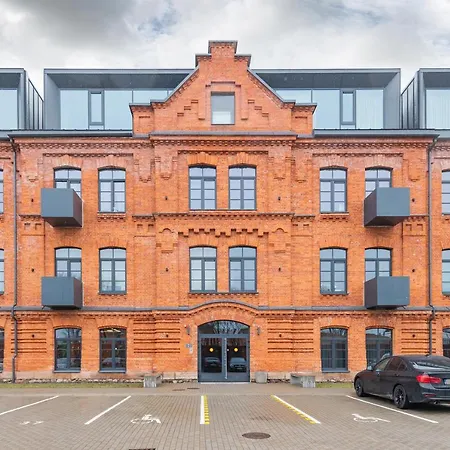 Shanti Barracks By Polo