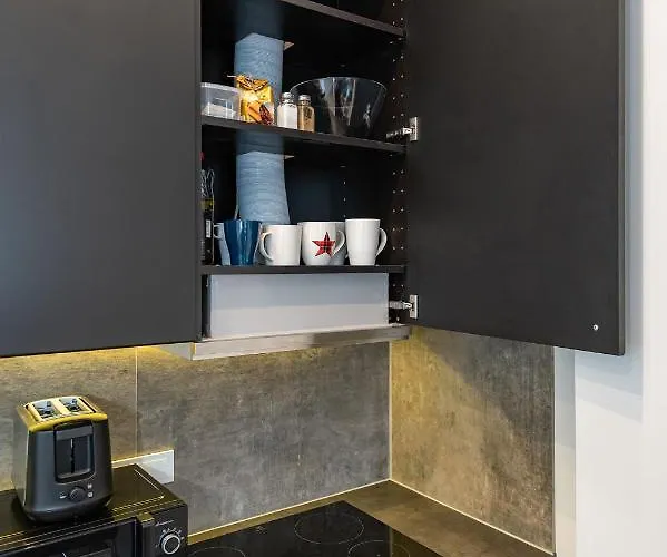 Shanti Barracks By Polo