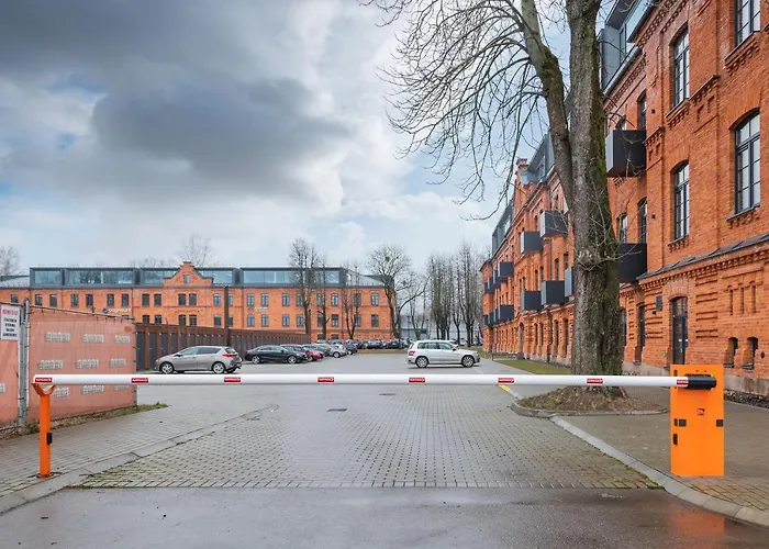 Shanti Barracks By Polo 카우나스